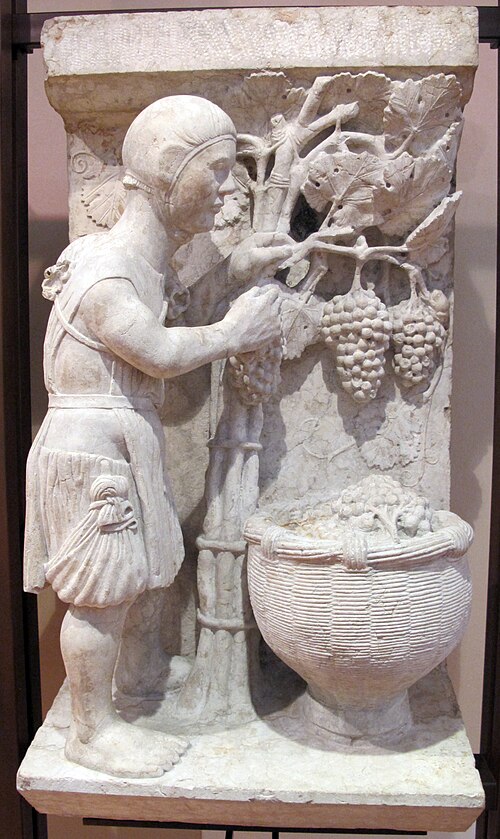 Maestro dei Mesi di Ferrara, Settembre Duomo di Ferrara